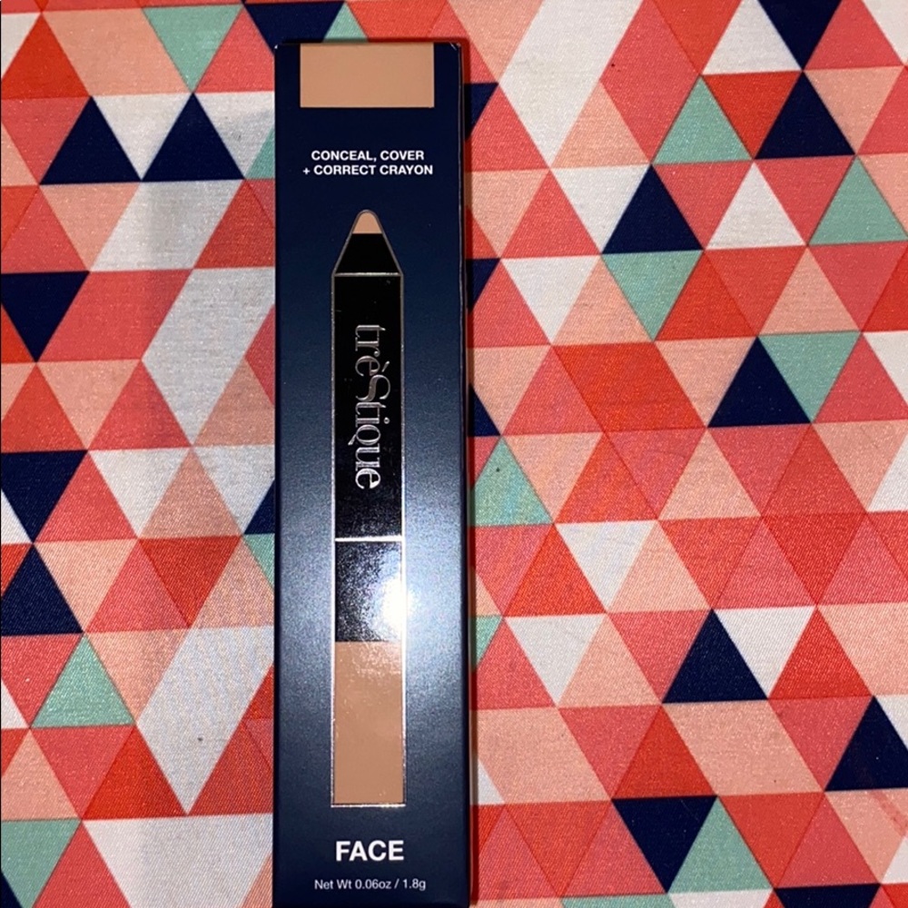 Trèstique conceal, cover, and correct crayon